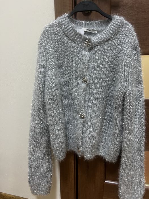 Нова Сяюча Жіноча кофта, розмір S.