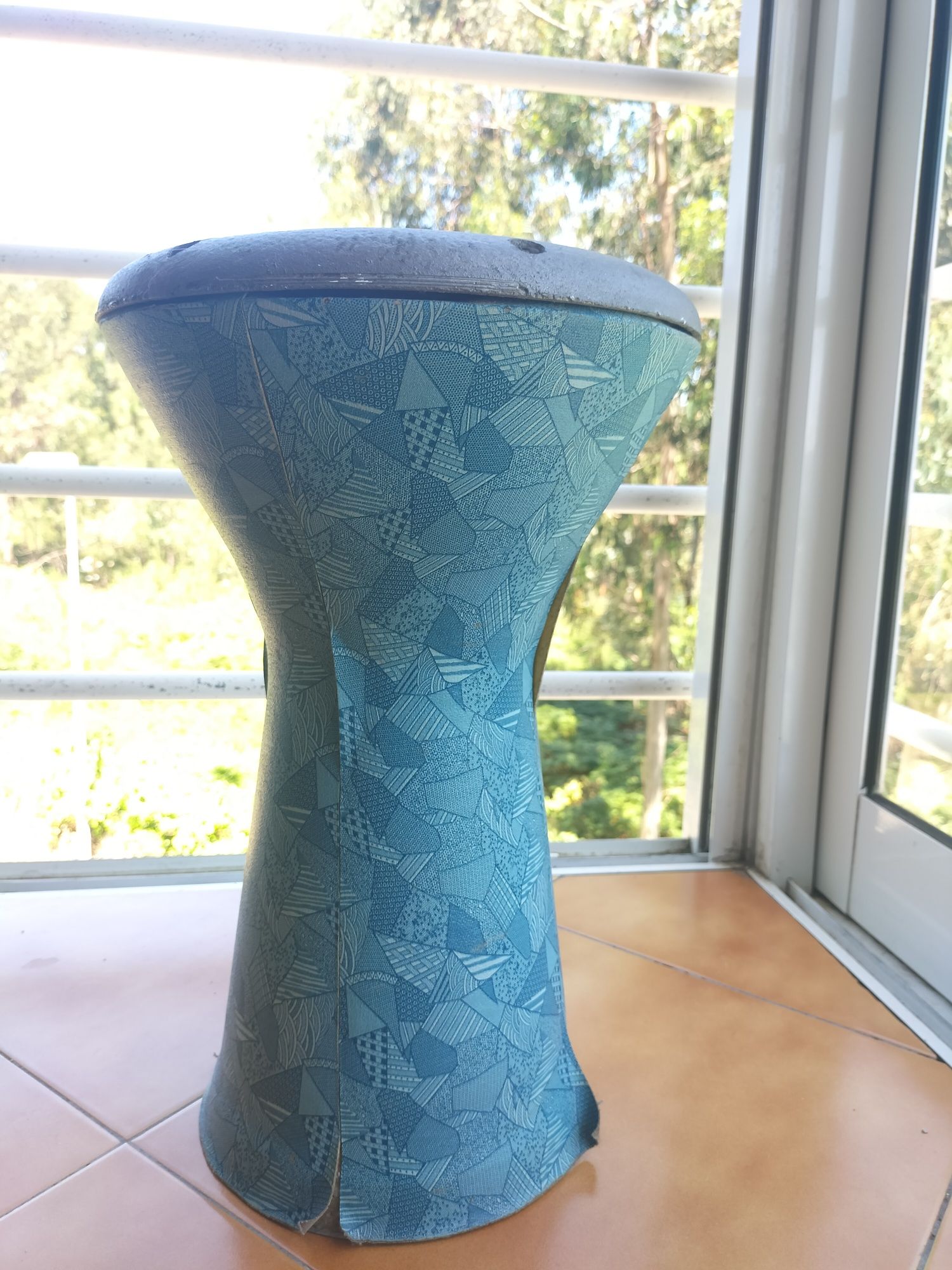 Darbuka , doumbek