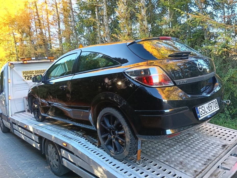 Opel Astra H GTC 1.9 CDTI 2005r