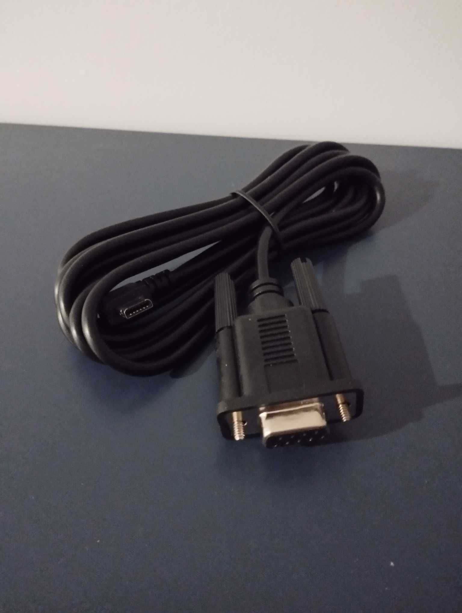 USB do portu szeregowego 6,5 stopy/2 m USB Mini-12Pin do RS232 DB9