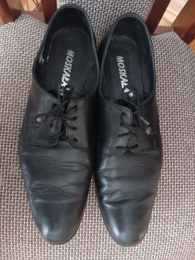 Czarne buty eleganckie męskie Moskała
