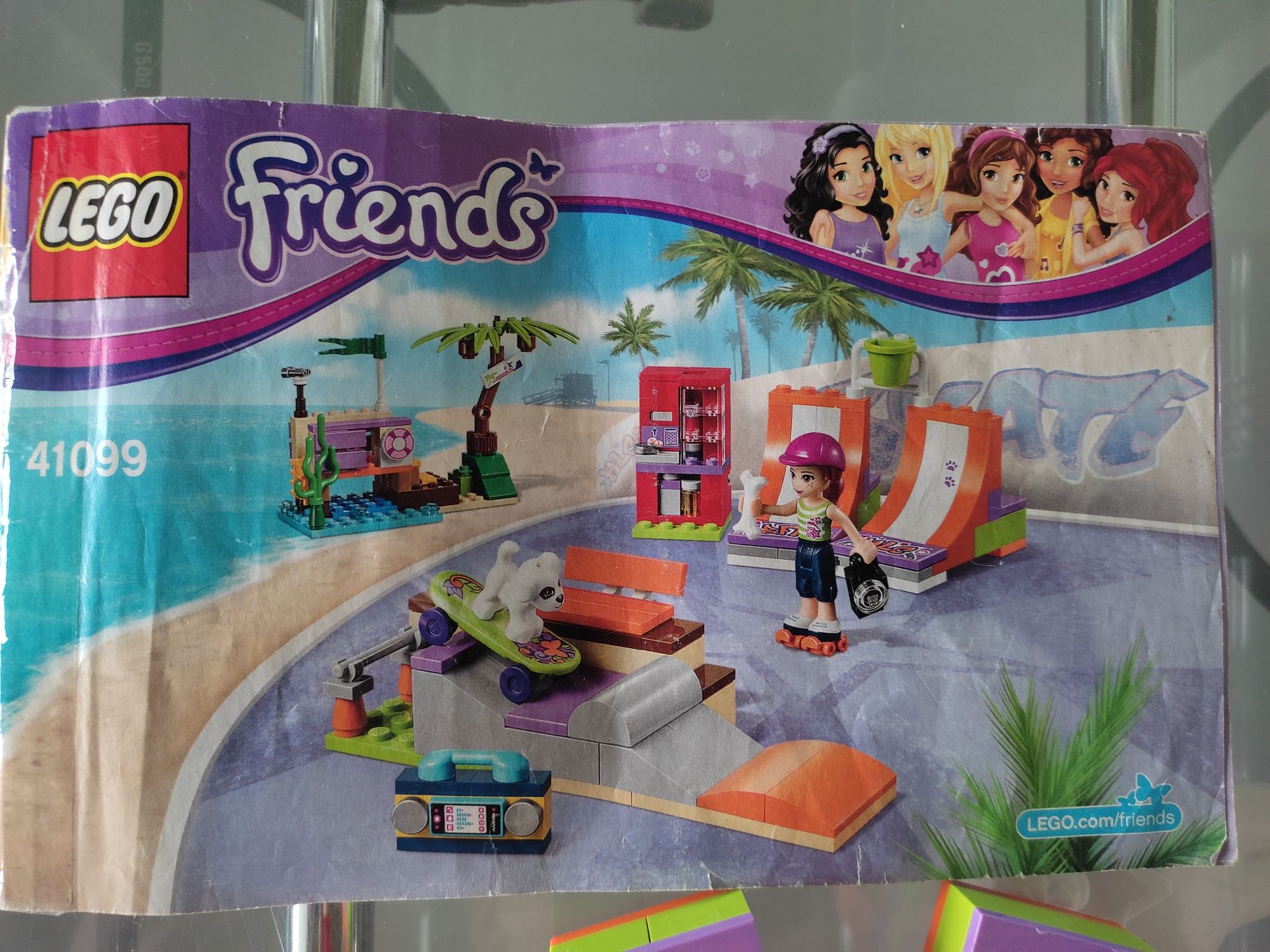 LEGO Friends 41099 Skatepark