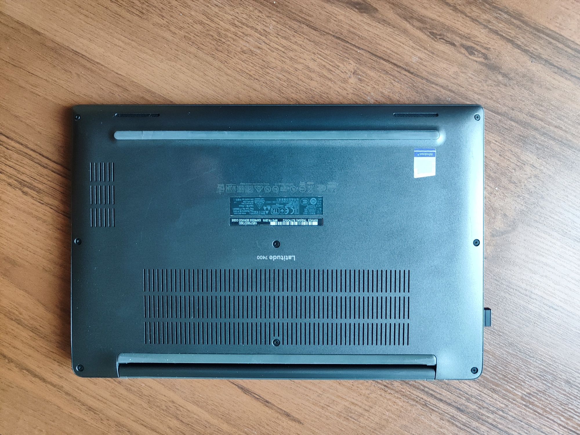 Dell Latitude 7400,  i5-8365u, 16/128,  сенсорний,  в гарному стані