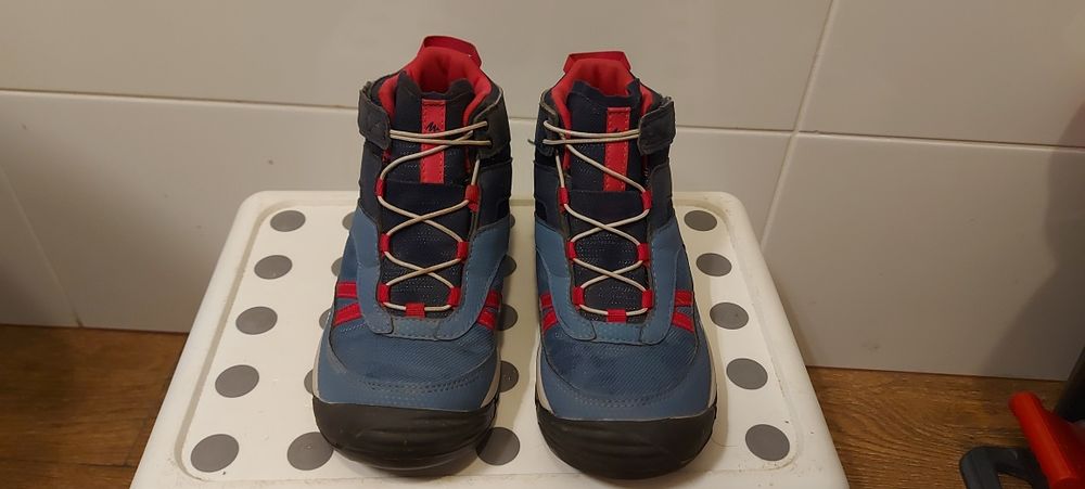 Buty treking r 32 Quechua prawie jak nowe