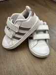 Buty Adidas rozm.25