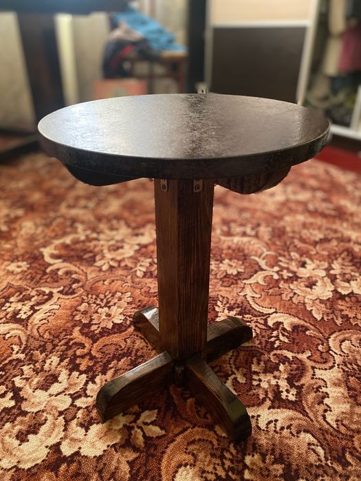 Стілець деревʼяний ручної роботи