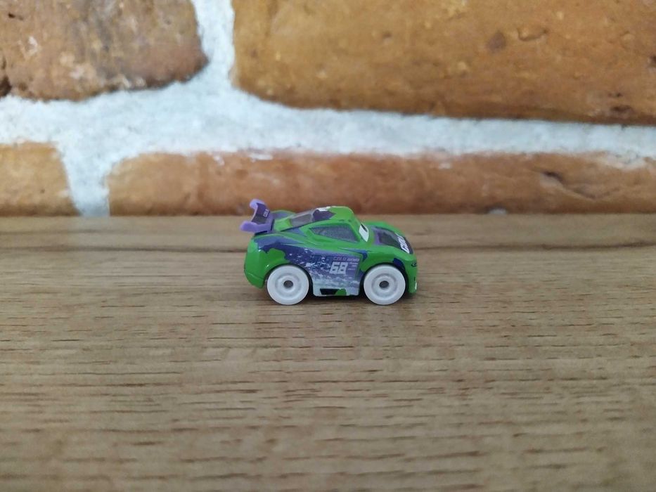 Auta Cars Mini - Hollis - Disney/Pixar Mattel