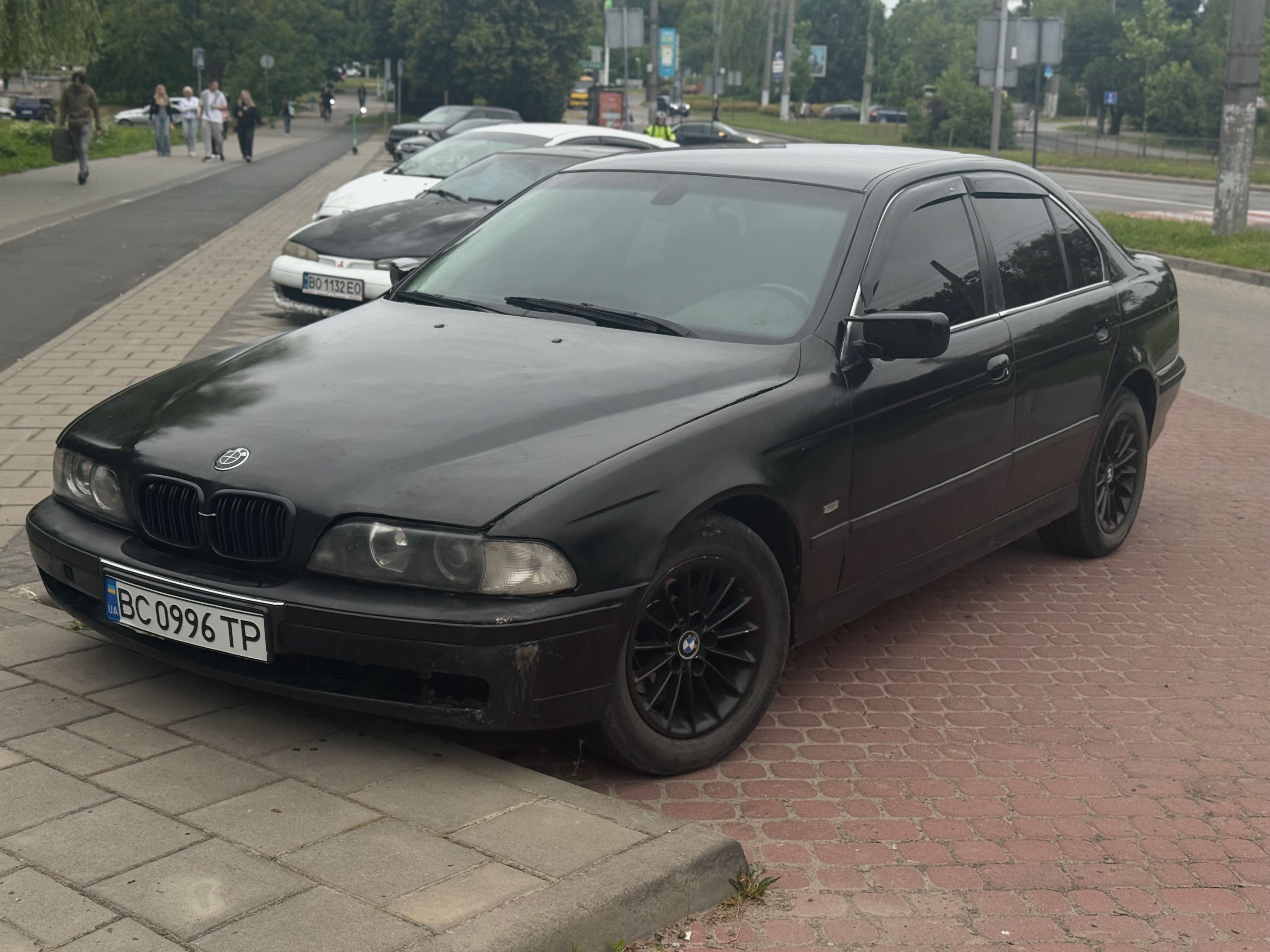 (Бмв)BMW E39 525 (БМВ 2,5)М52В25
