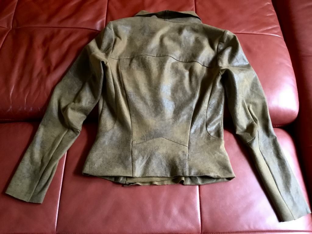 Куртка косуха, пиджак Zara, эффект "кожи", новая, р.S