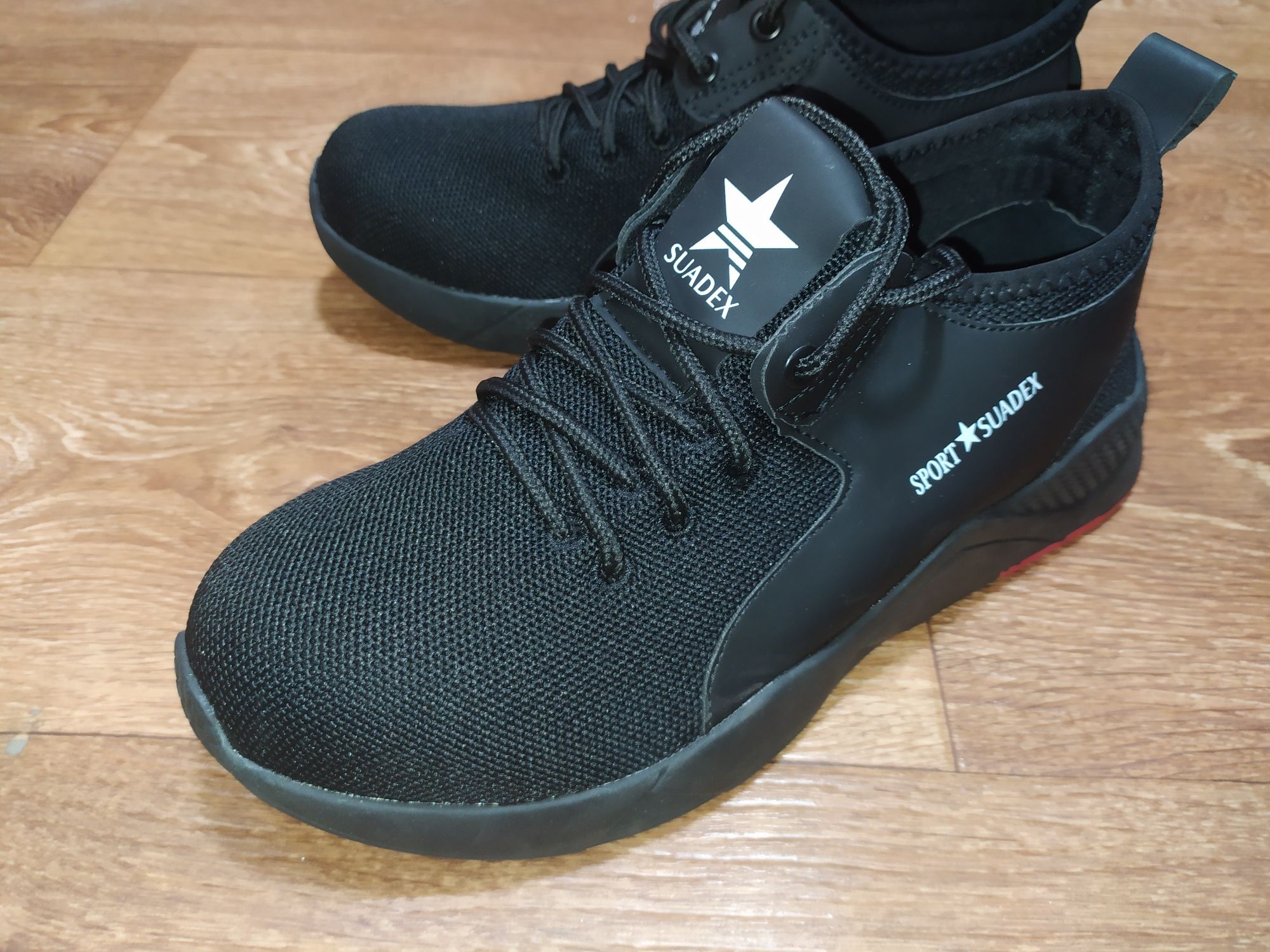 Кроси 41-42 Durable