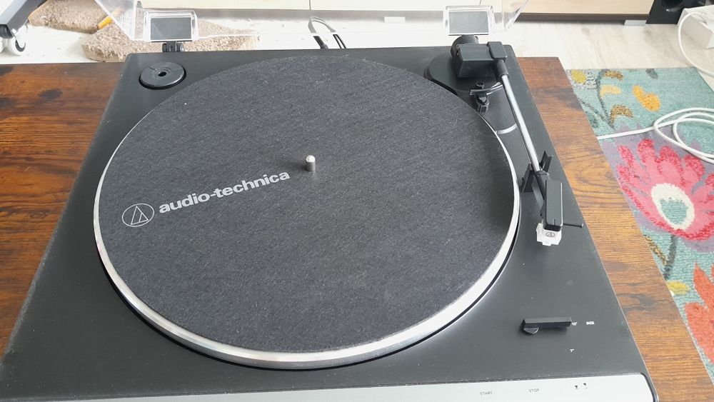 Gramofon Audio-Technica AT-LP60XUSB