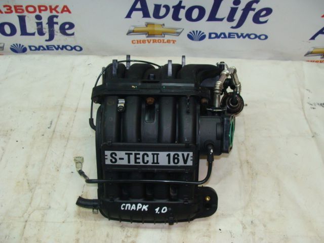 Колектор впускний 1.0\1.2 Chevrolet Spark\Шевроле Спарк M300