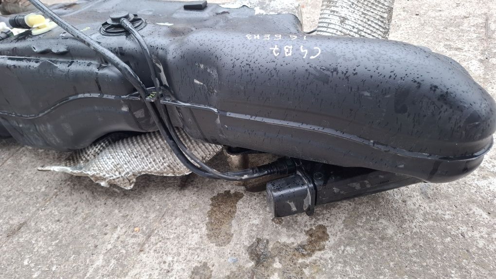 Бак Citroen c4 b7 топлёной бак Citroën c4 b7
