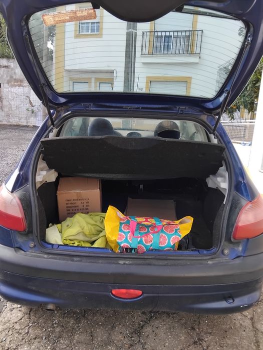 Peugout 2o6 hdi 1.3 impecável barato