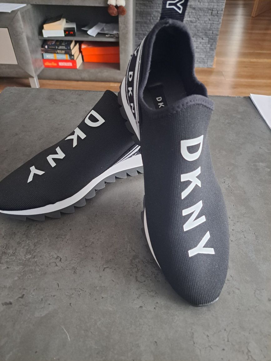 Buty sneakersy dkny