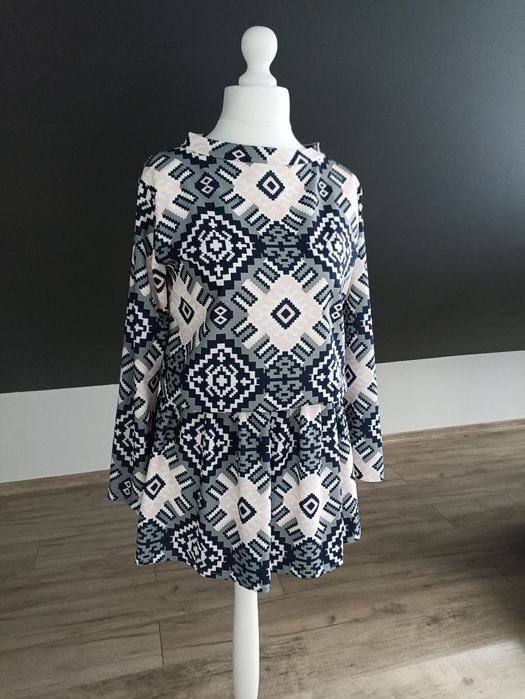 Letnia sukienka. Rozmiar S/M.