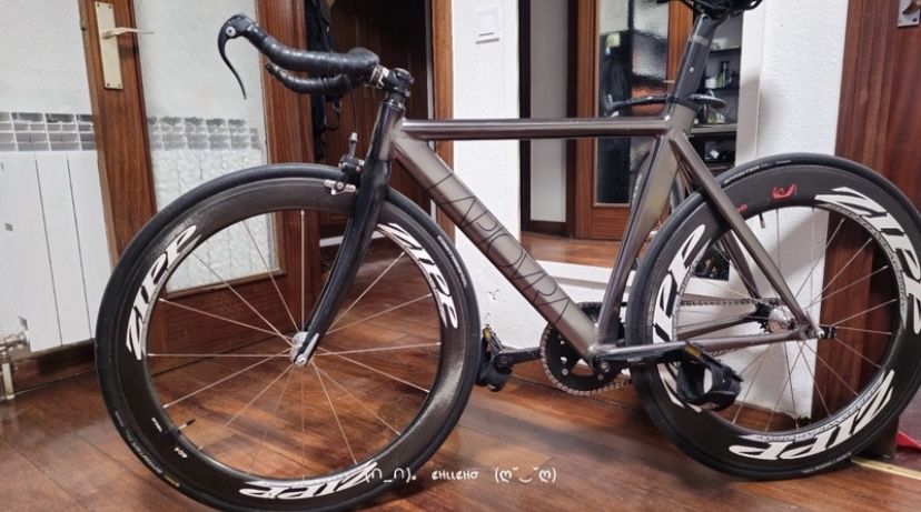 Bicicleta LAPIOVRA - single speed