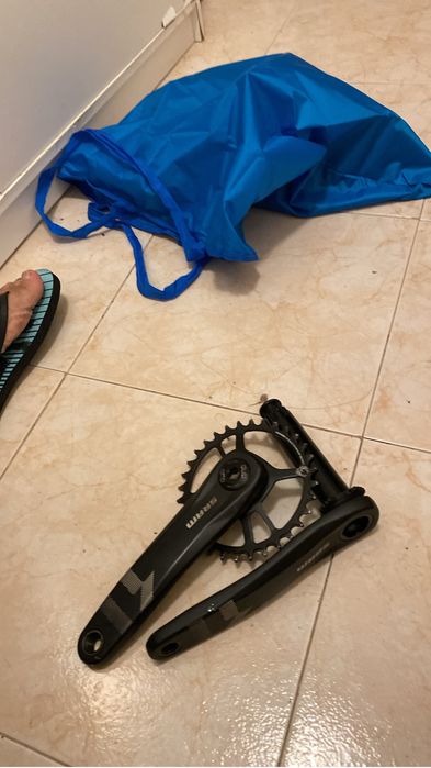Pedaleiro SRAM 32 dentes 175 mm