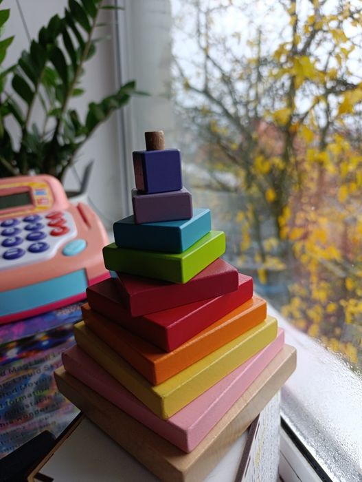 Піраміда дерев'яна