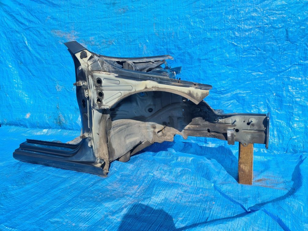 ĆWIARTKA prawa przednia podłużnica próg SKODA OCTAVIA III LF7Y OEM