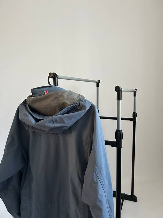 Чоловіча вітровка берхаус Berghaus