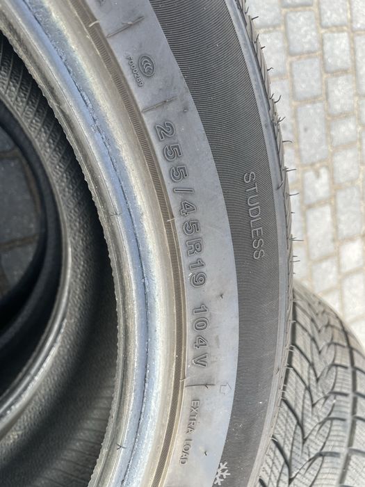 Komplet opon zimowych IMPERIAL SNOWDRAGON UHP JAK NOWE 255/45 r. 19