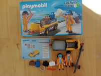 PLAYMOBIL City Action 5396 Holownik samolotu z kontrolerem ruchu