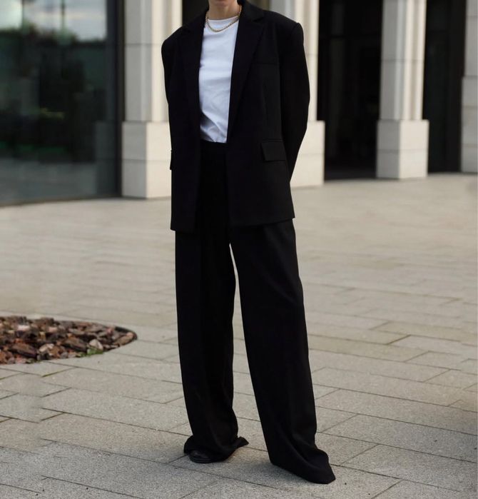 Чорні палаццо Mocko