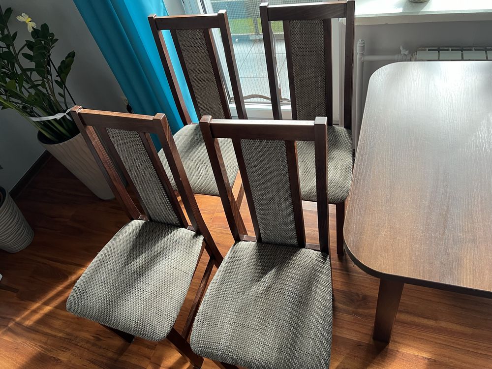Stół wenge solidny z 4 krzesłami 80x140(180)