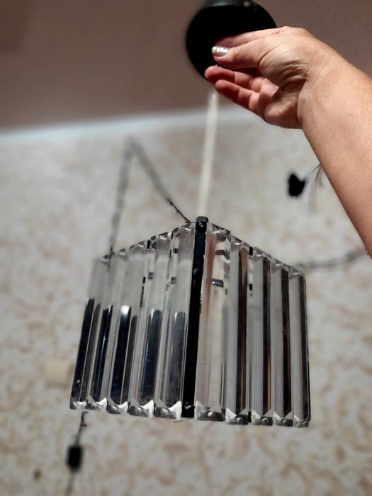 Люстра (подвес на одну лампу)