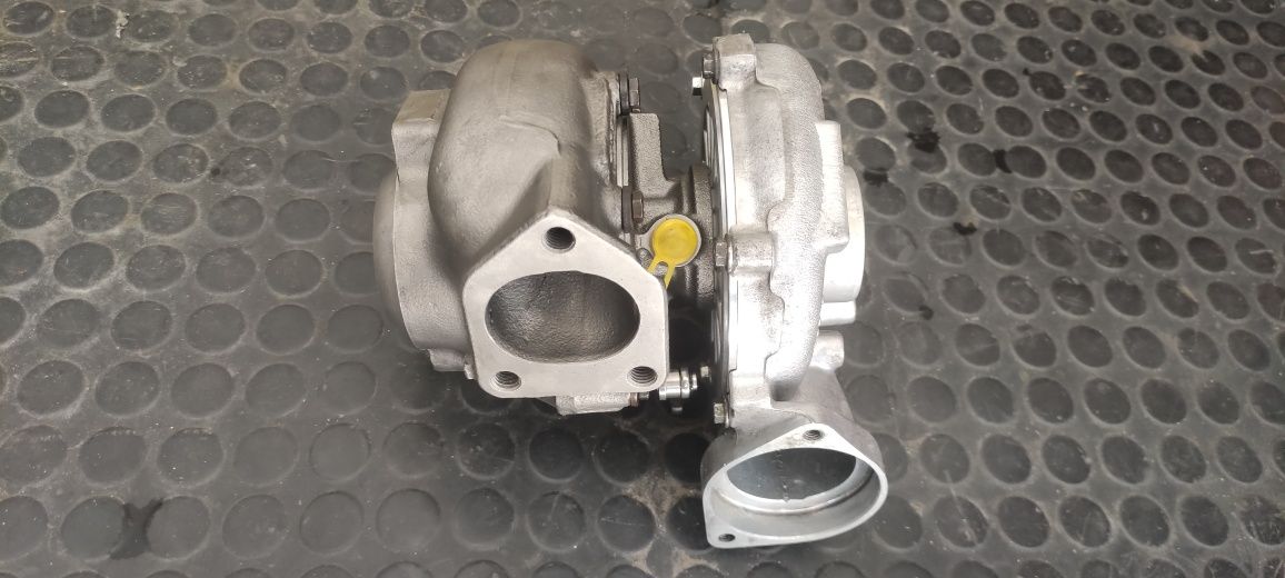 Turbo BMW  gt2260v  218cv