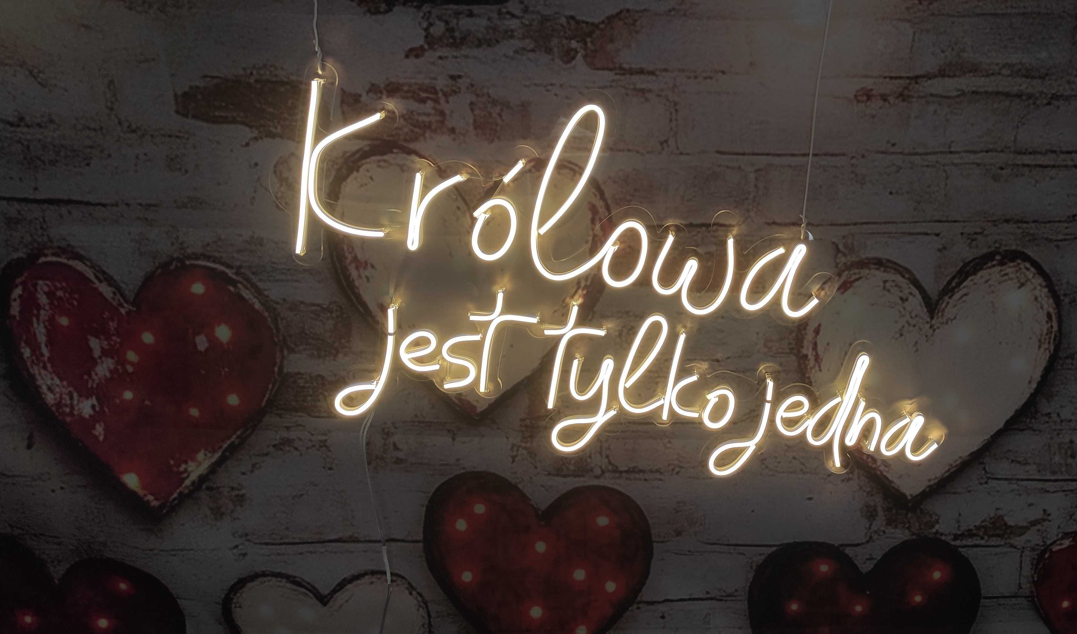 neon, Królowa jest tylko jedna