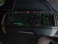 Klawiatura gamingowa dla graczy Mad Catz Cyborg V7 podświetlana MAKRO!