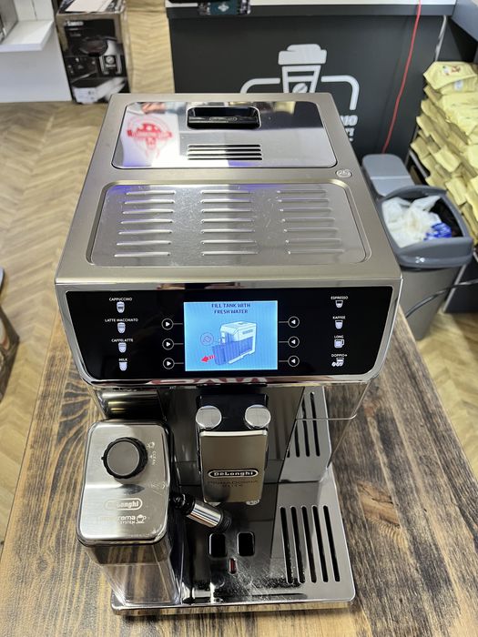 Кавомашина Delonghi Primadonna Elit ECAM 650.55