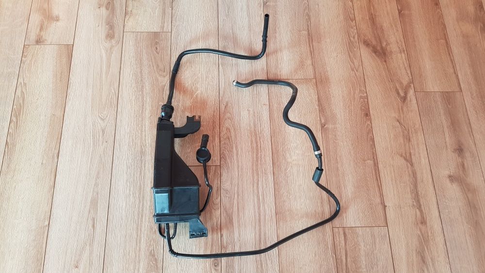 4Z7201803 вугільний фільтр випарів топлива (адсорбер) AUDI A6C5 2.7T