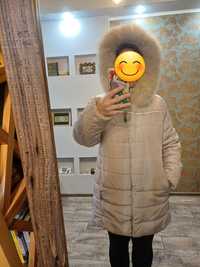 Зимняя курточка в идеальном состоянии