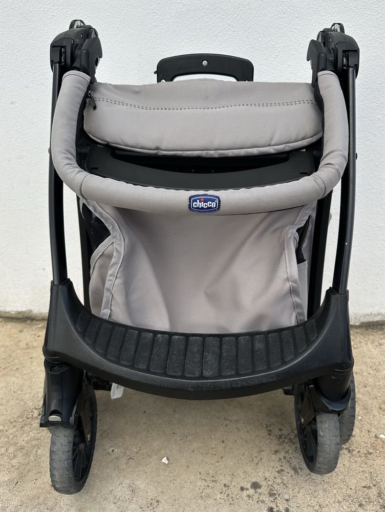 Carrinho passeio Chicco