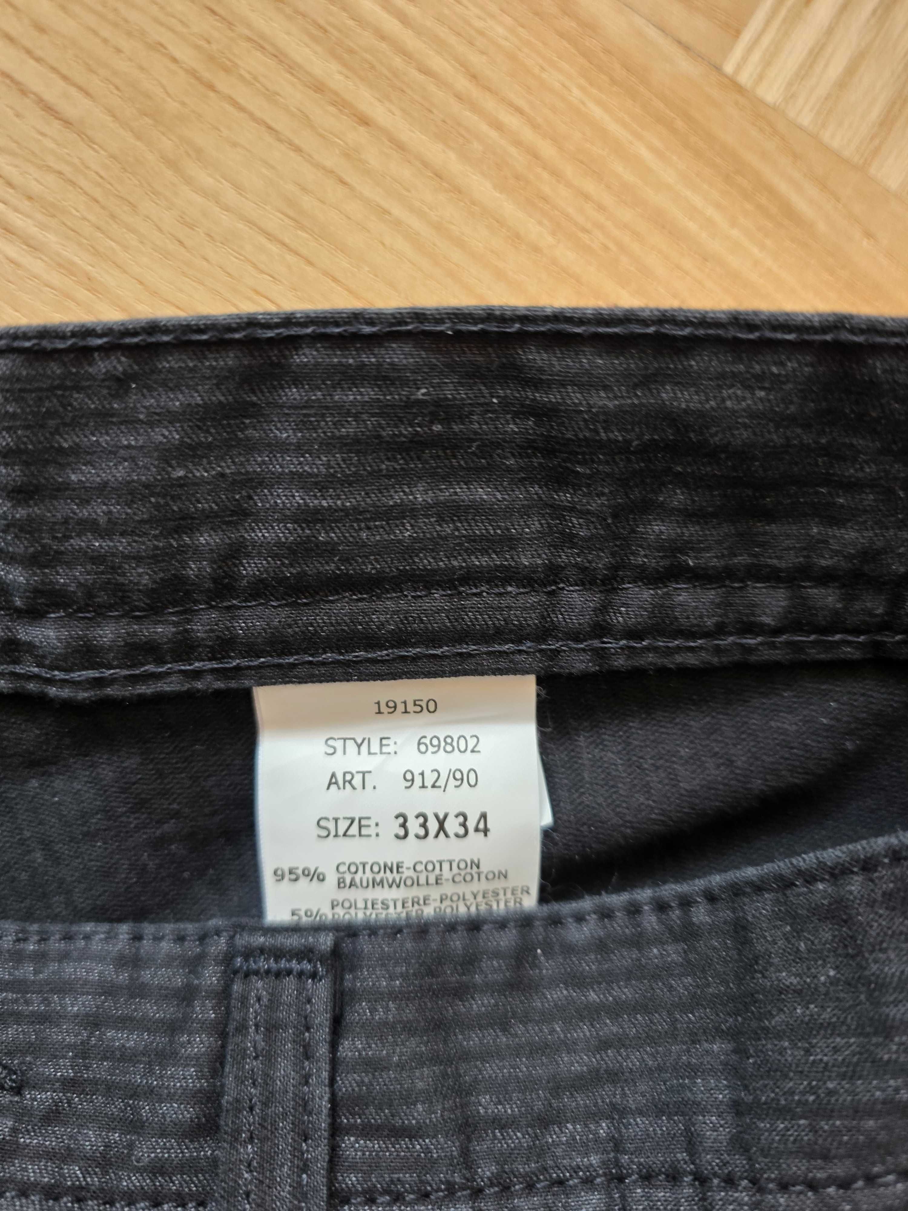 Spodnie męskie Karl Lagerfeld, czarne, rozm. 33/34 w b. dobrym stanie