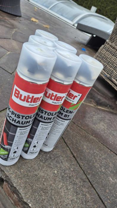 pianka montazowa  6 szt