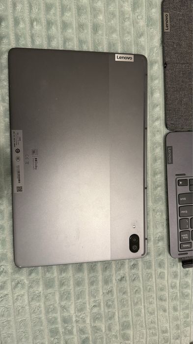 Lenovo P11 Pro + Teclado