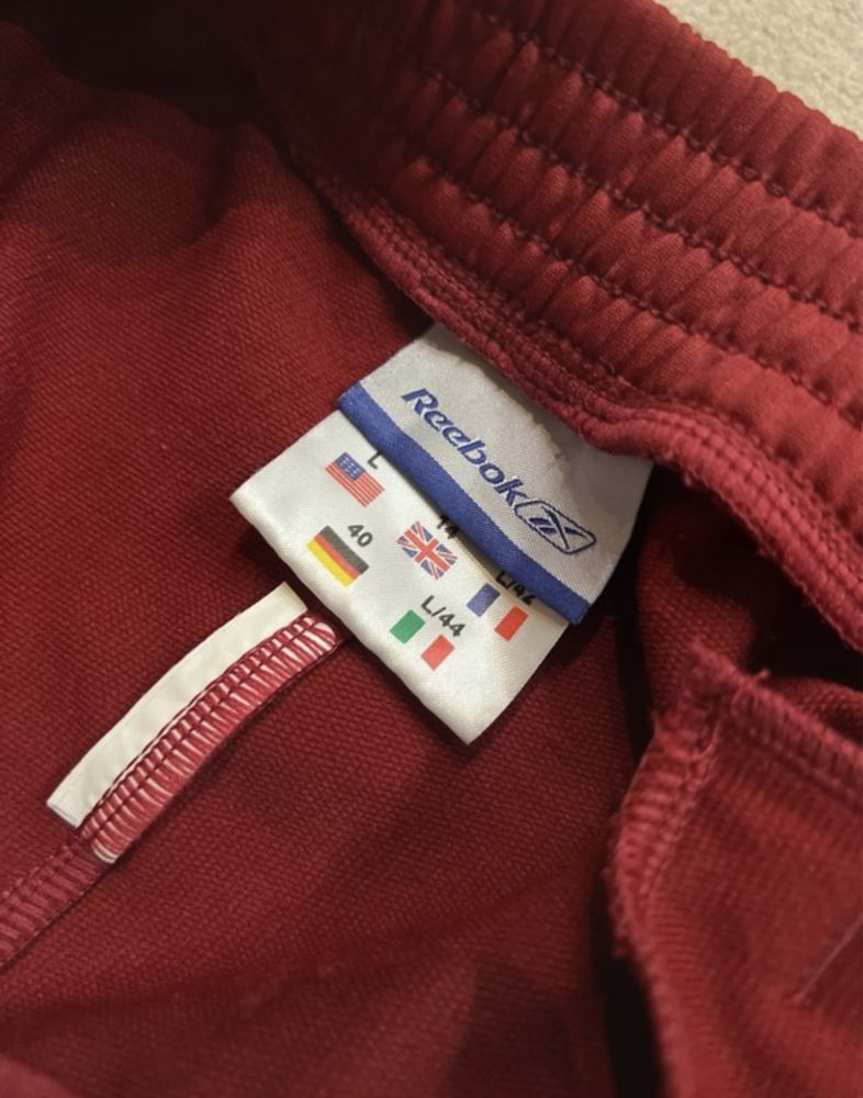 Dresy z szerokimi nogawkami Reebok