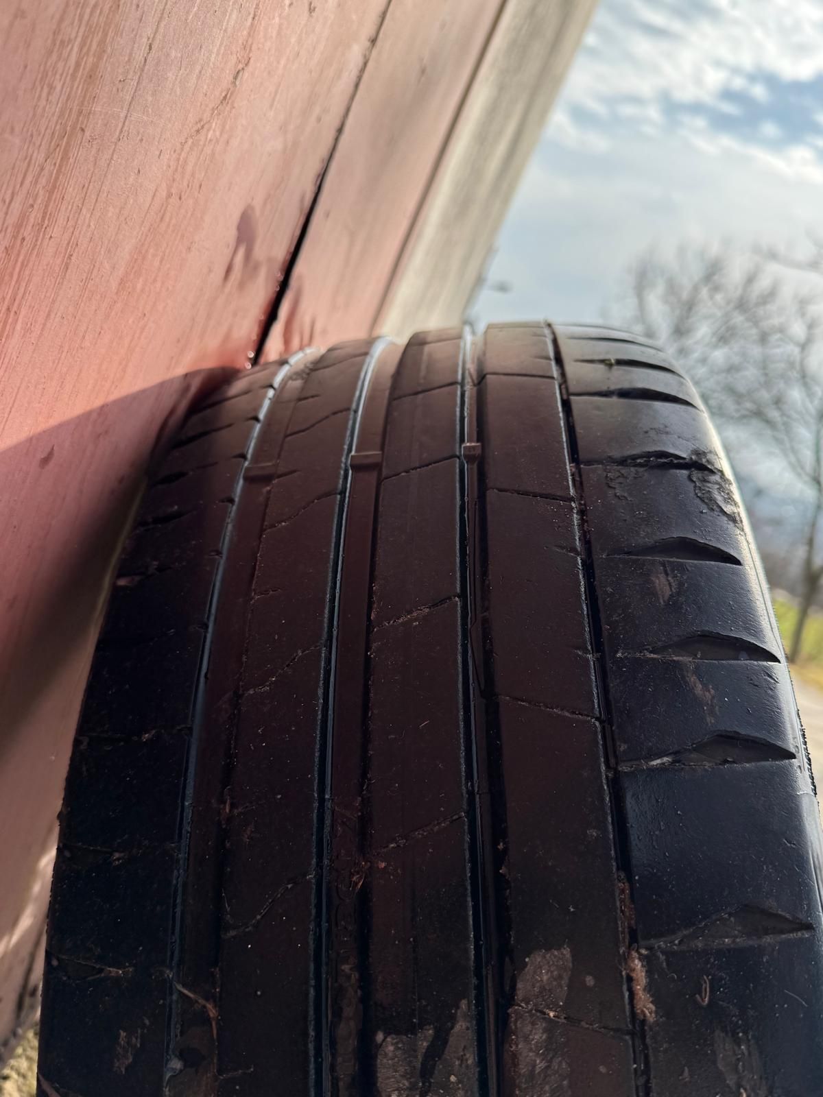 Felgi BMW F25 19 cali 5x120 fi 72,6 z oponami