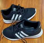 Buty sportowe damskie  ADIDAS cloud foam. Nowe. Rozmiar 39. Dł. wkładk