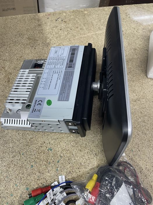 Продам магнітолу 1din