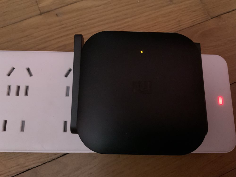 Расширитель зоны Wi-Fi Xiaomi Amplifier Pro