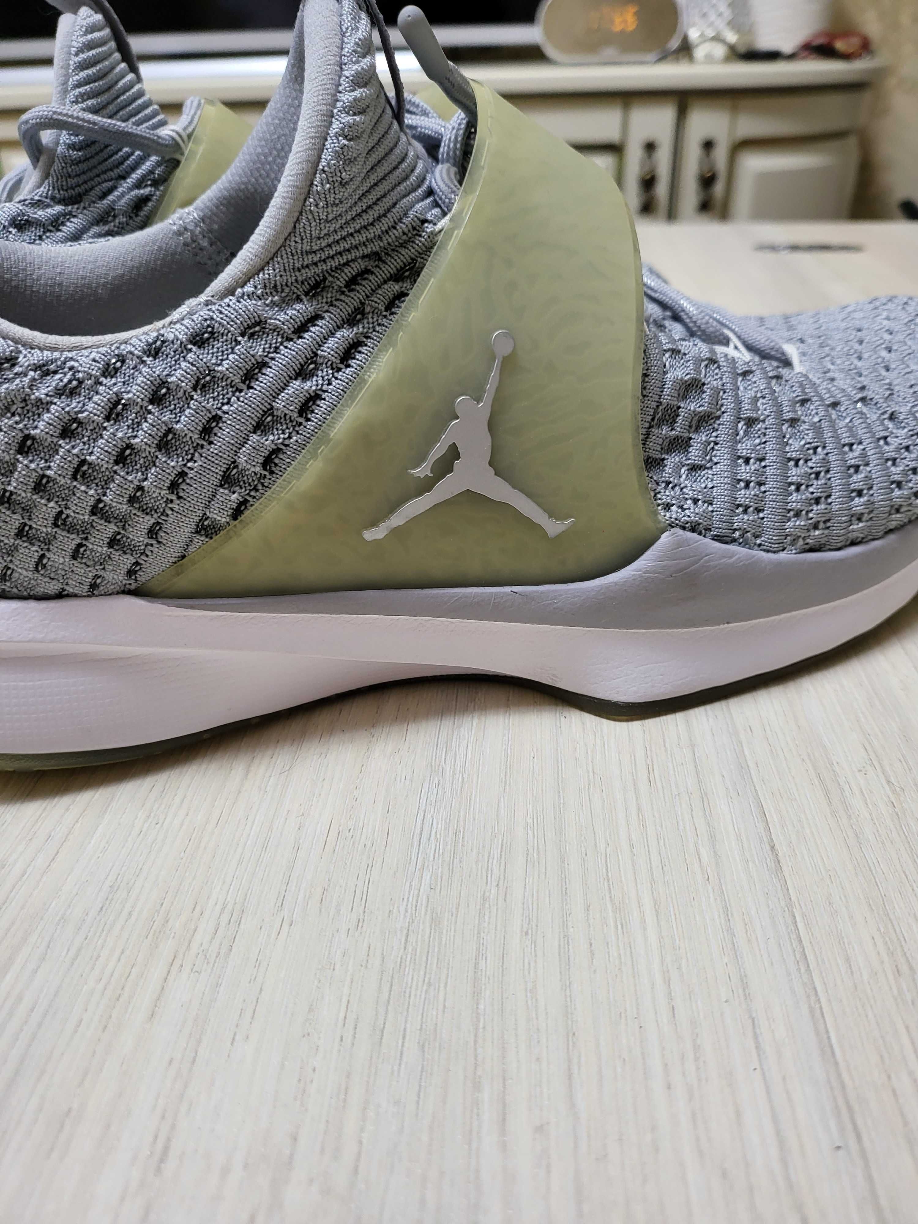 Нові баскетбольні кросівки Nike JORDAN TRAINER 2 FLYKNIT Zoom