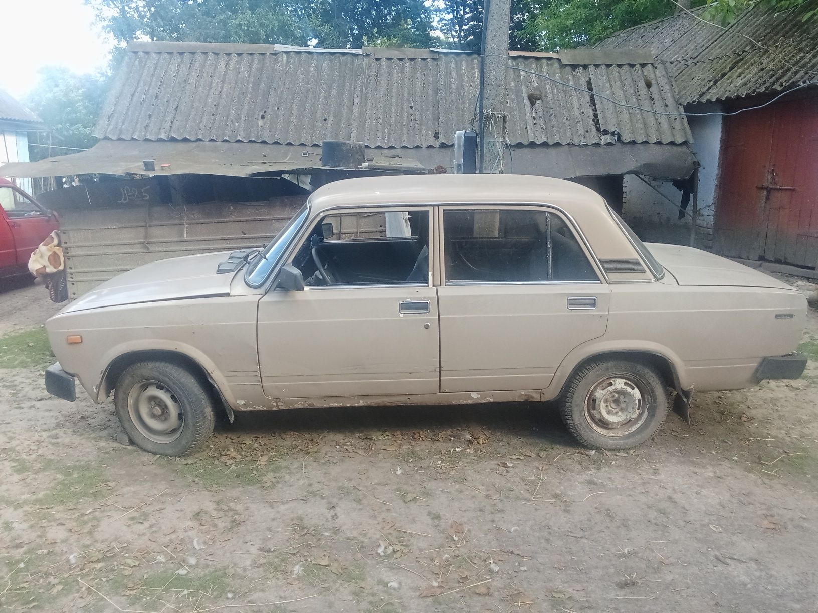 Lada Ваз 2105 на ходу