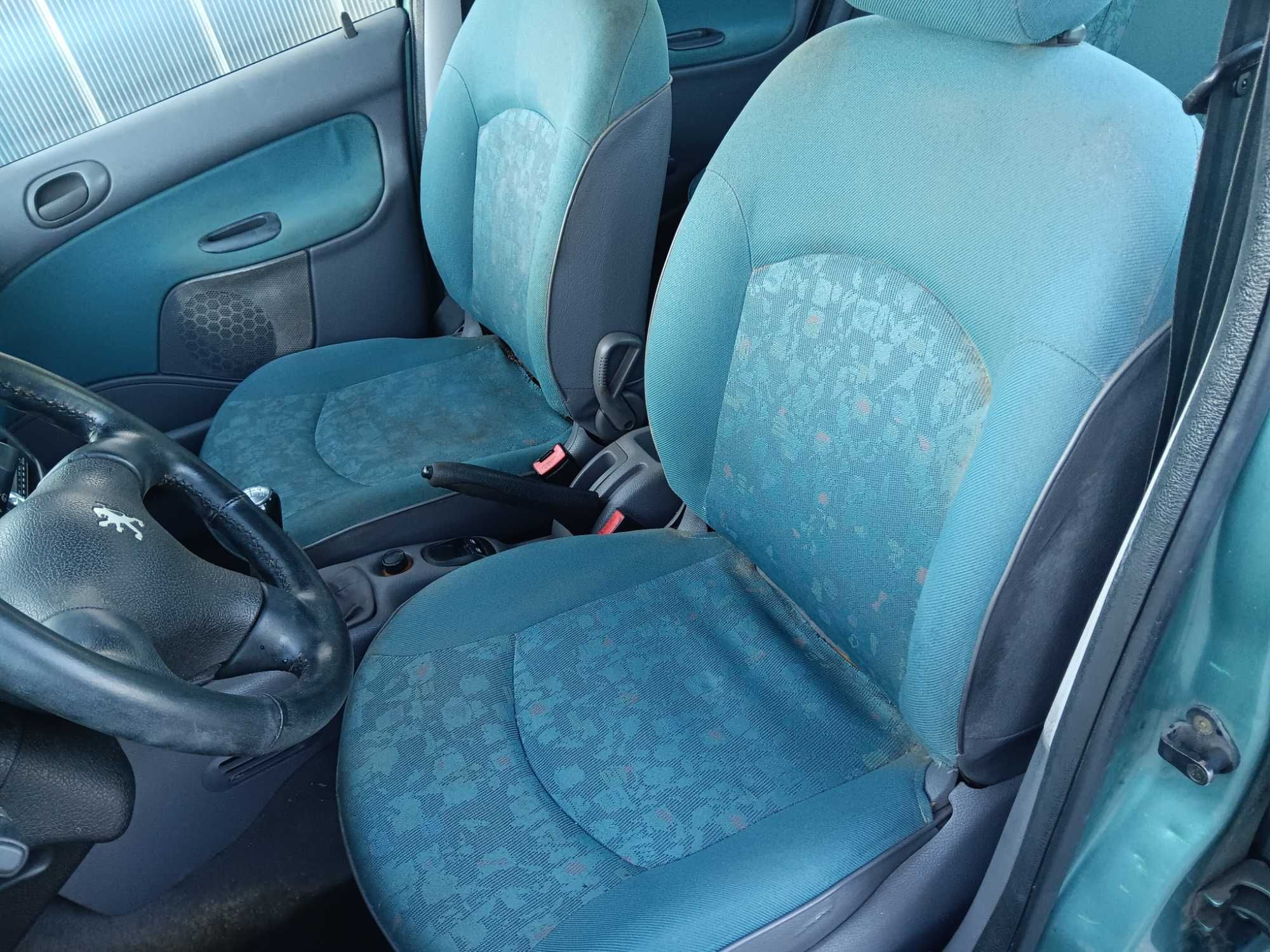 Peugeot 206. 1.1