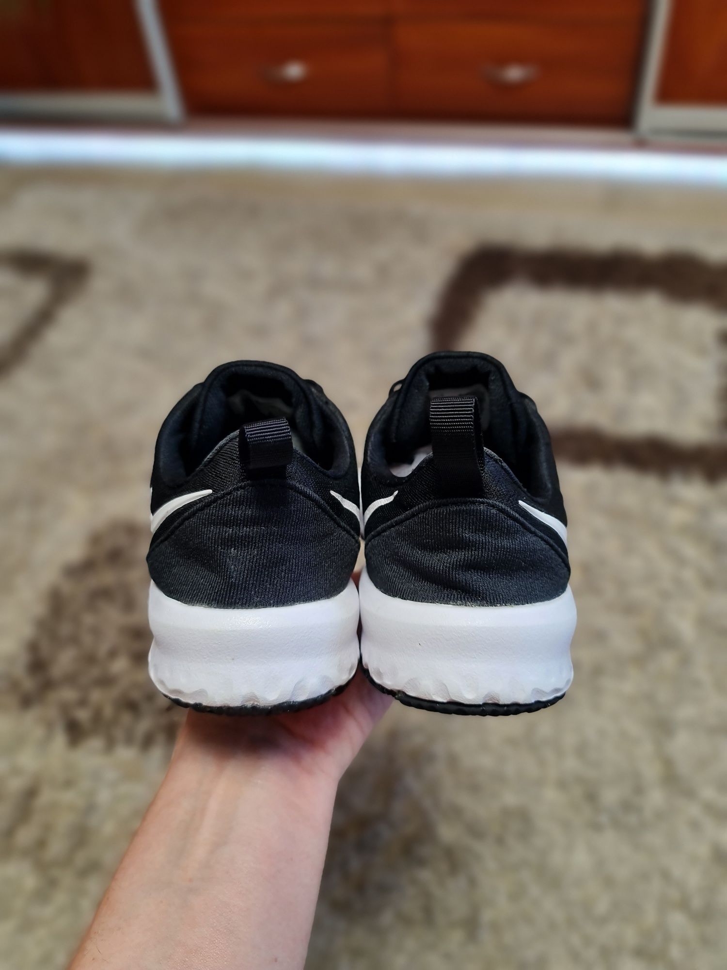 Оригинальные кроссовки Nike City Trainer3 38р. 24см.