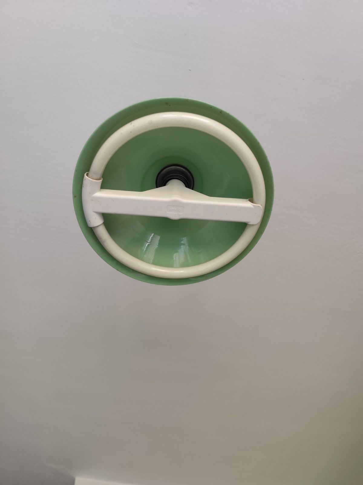 Lampa kuchenna zielona